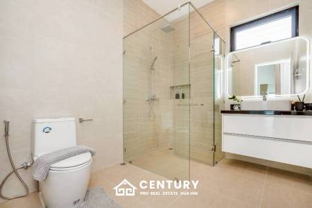 Luxurious 3-Bedroom Villa in Botanica Hua Hin