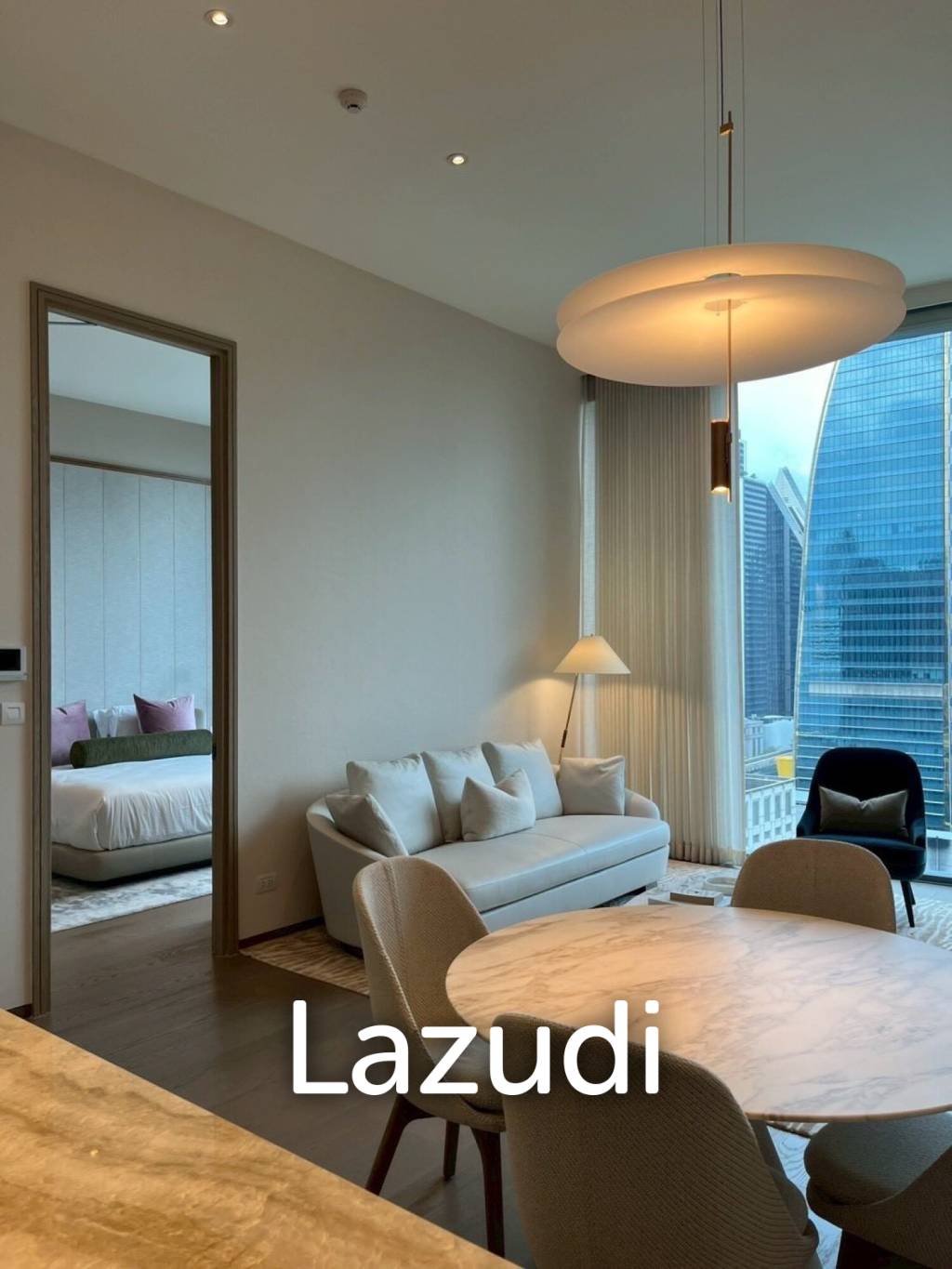 Luxurious 1 Bedroom Condo in SCOPE Langsuan Bangkok