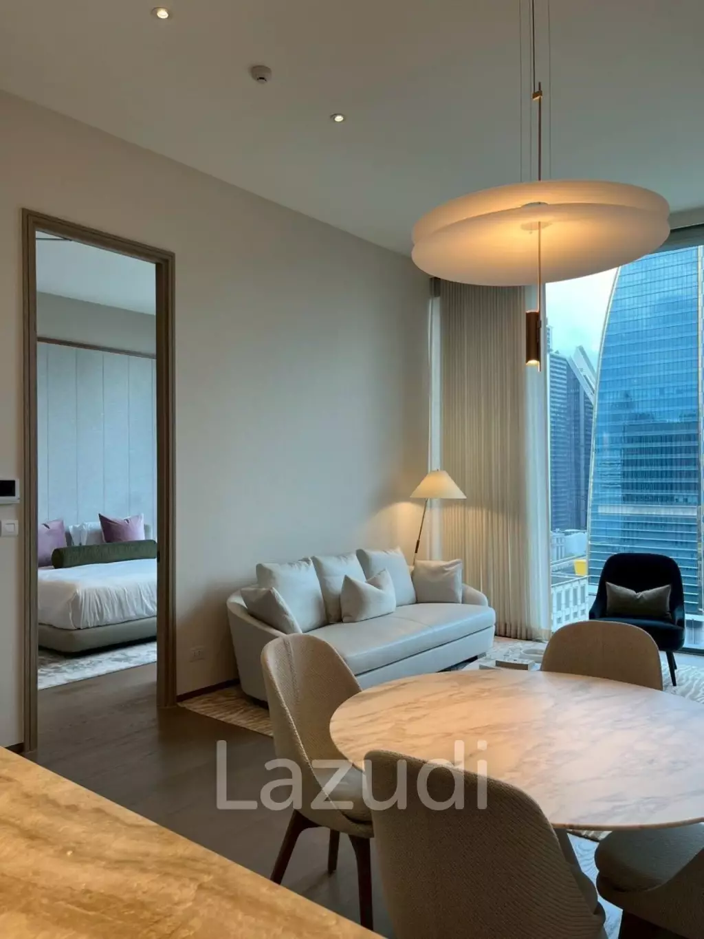 Luxurious 1 Bedroom Condo in SCOPE Langsuan Bangkok