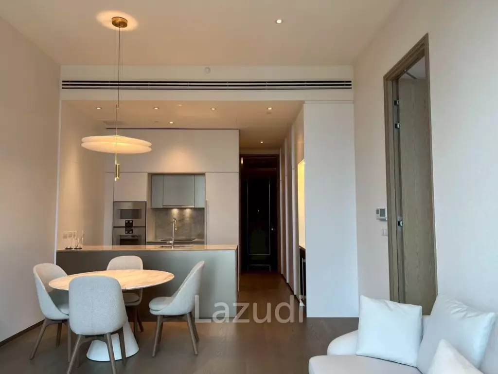 Luxurious 1 Bedroom Condo in SCOPE Langsuan Bangkok