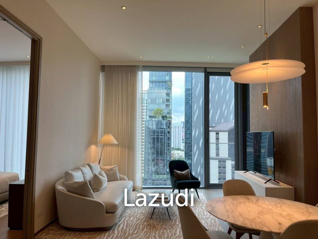 Luxurious 1 Bedroom Condo in SCOPE Langsuan Bangkok