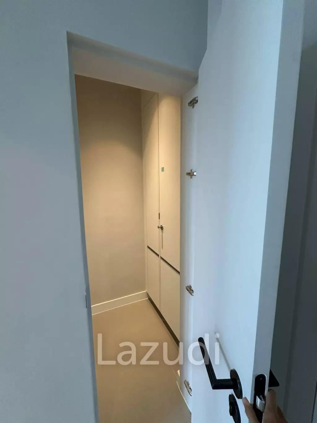 2 Bedrooms 3 Bathrooms 160 SQ.M One89 Wireless