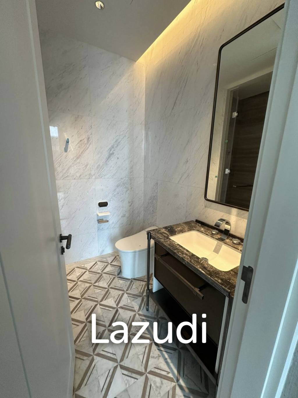 2 Bedrooms 3 Bathrooms 160 SQ.M One89 Wireless