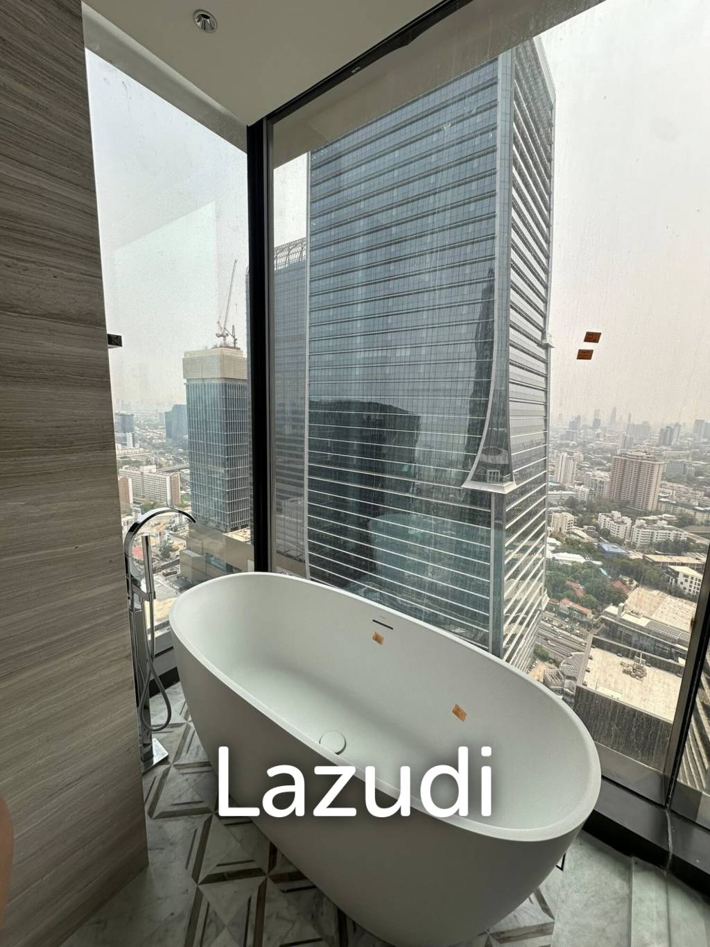 2 Bedrooms 3 Bathrooms 160 SQ.M One89 Wireless