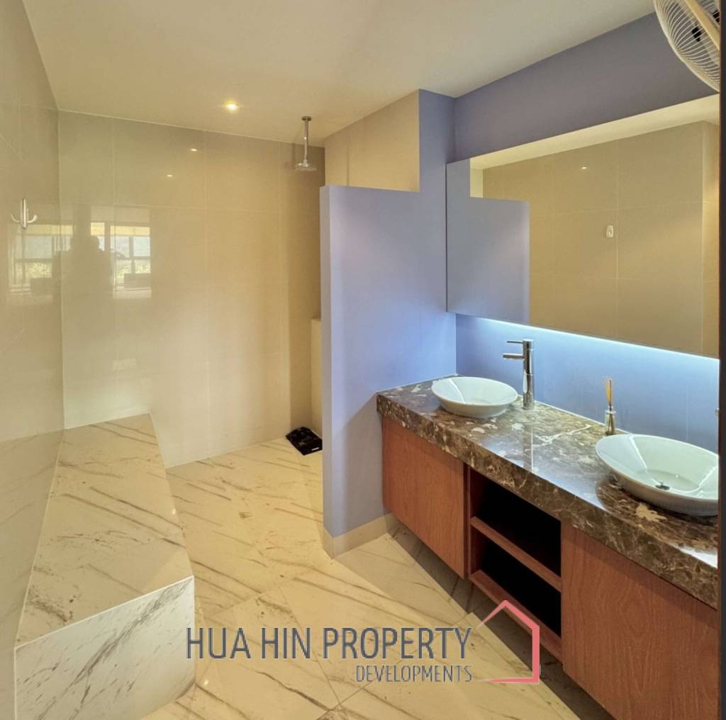 BLACK MOUNTAIN CONDO : 2 bed scenic views with 2 lifetime Golf Memberships