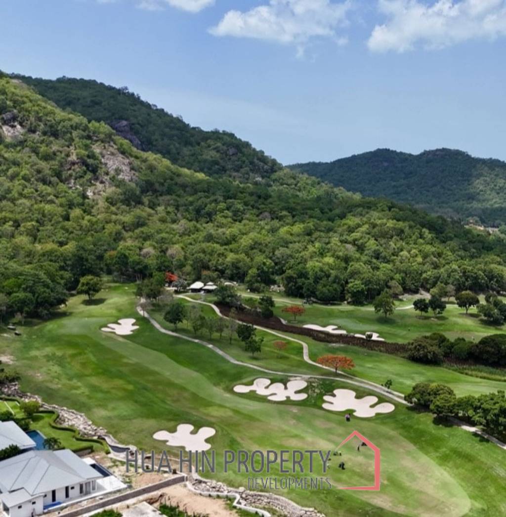 BLACK MOUNTAIN CONDO : 2 bed scenic views with 2 lifetime Golf Memberships