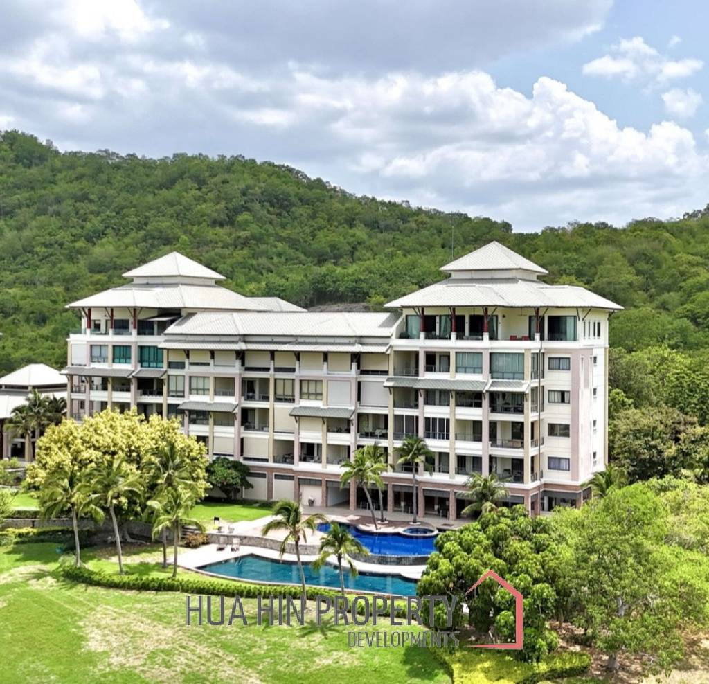 BLACK MOUNTAIN CONDO : 2 bed scenic views with 2 lifetime Golf Memberships