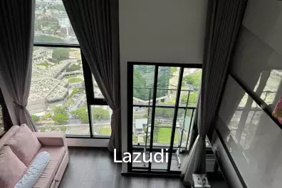 Luxurious High-Rise Condo in Chatuchak Bangkok