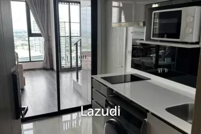 Luxurious High-Rise Condo in Chatuchak Bangkok