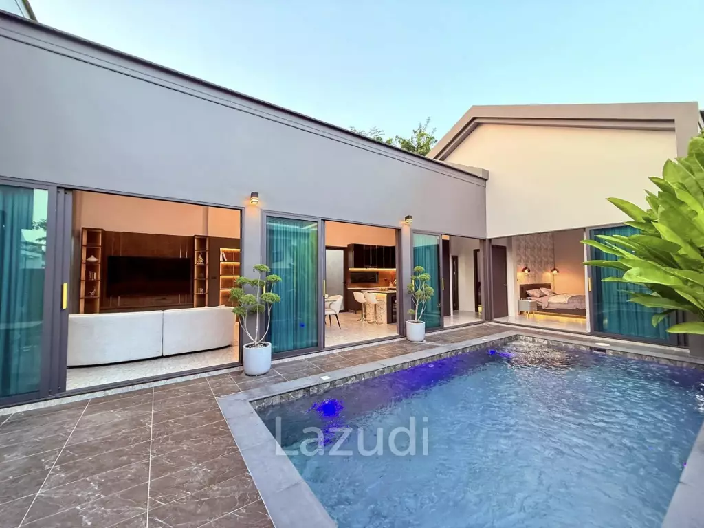 Modern Minimalist Pool Villa at Mabprachan Lake