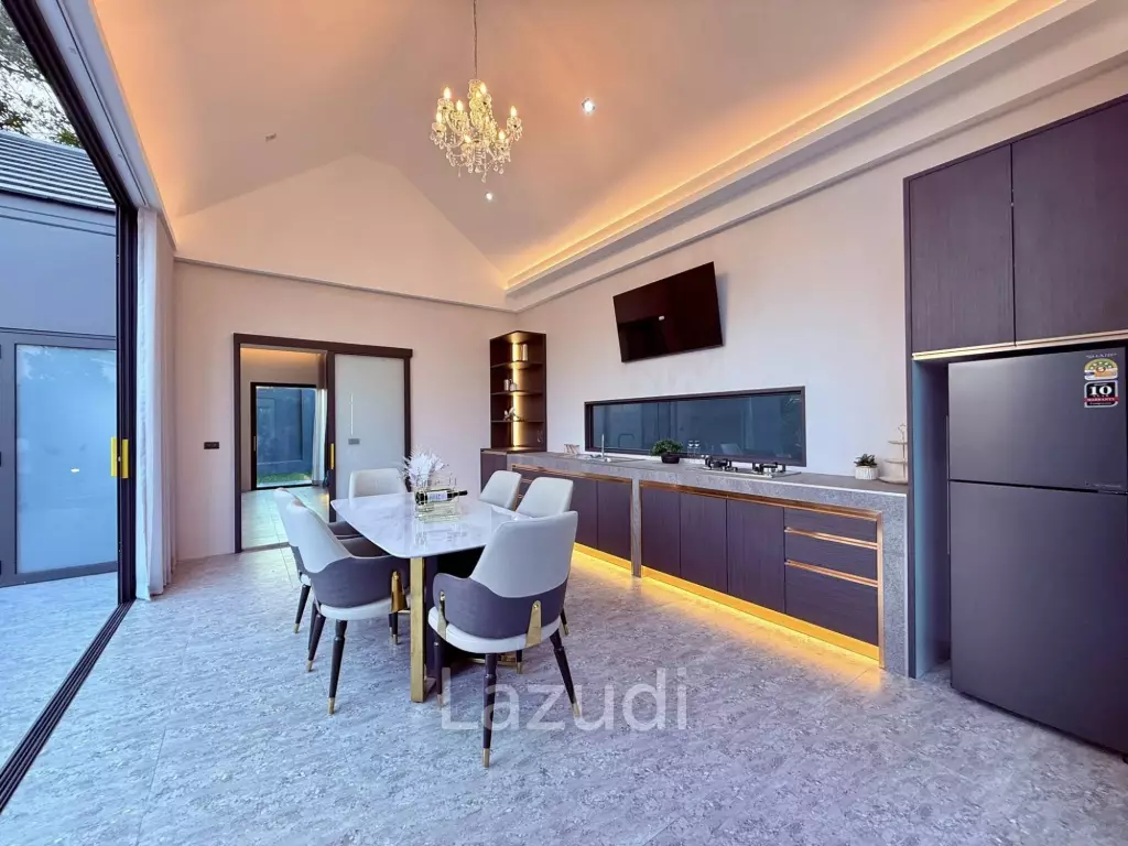 Modern Minimalist Pool Villa at Mabprachan Lake