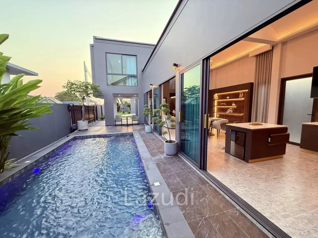 Modern Minimalist Pool Villa at Mabprachan Lake