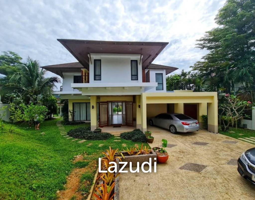 Contemporary Tropical-Style 3-Bedroom Pool Villa for Rent in Kathu