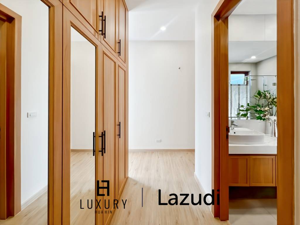 La Felice Hua Hin: Contemporary 3-Bedroom Pool Villa with Eco-Smart Design