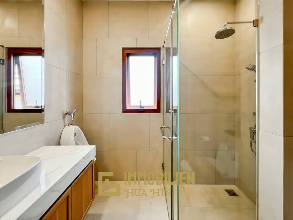 Hochmodern / Solar / Top Lage