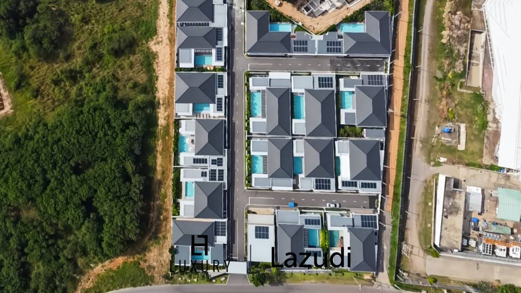 La Felice Hua Hin: Contemporary 3-Bedroom Pool Villa with Eco-Smart Design