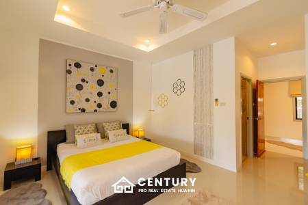 940 ตร.ม 3 เตียง 5 อาบน้ำ วิลล่า For ขาย