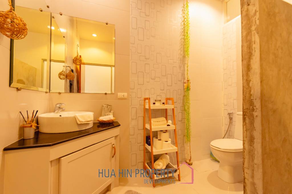 Large Designer 3 bed pool Villa