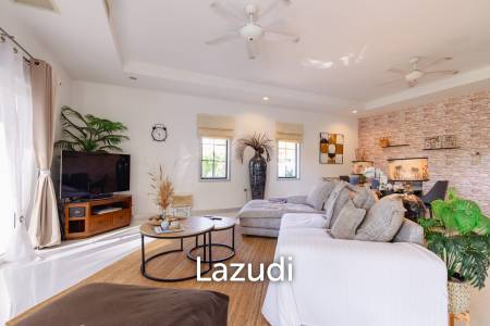 Large Designer 3 bed pool Villa