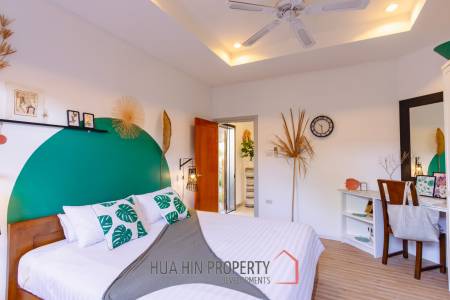 Large Designer 3 bed pool Villa