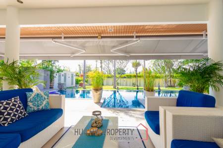 Large Designer 3 bed pool Villa