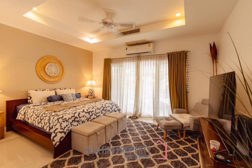 Large Designer 3 bed pool Villa