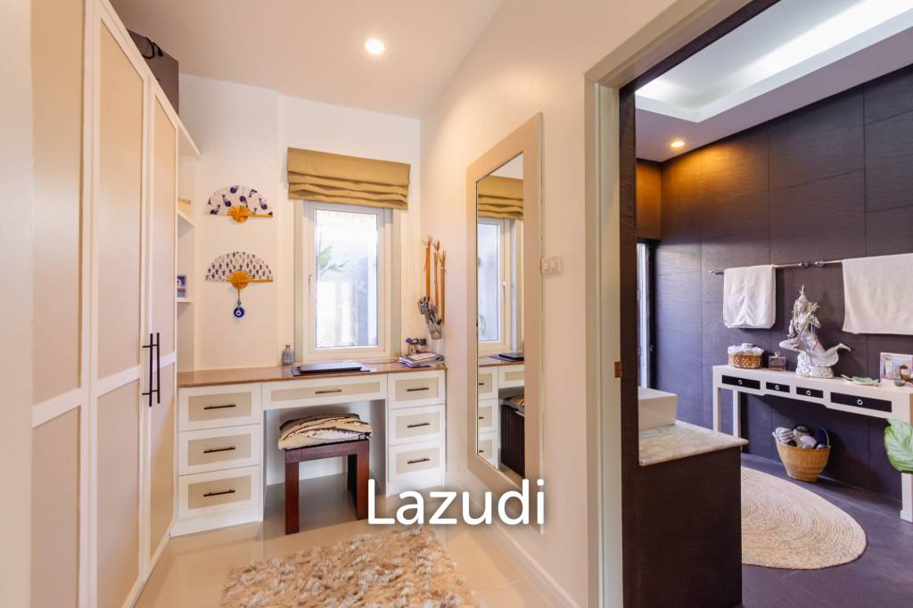 Large Designer 3 bed pool Villa