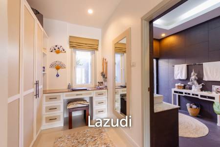 Large Designer 3 bed pool Villa