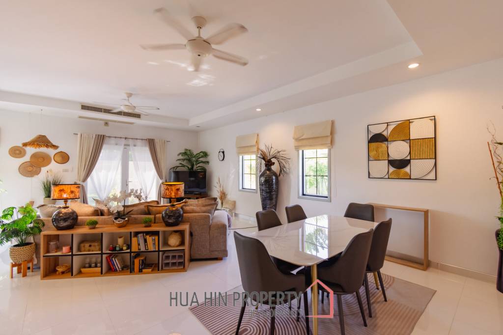 Large Designer 3 bed pool Villa