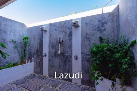 Large Designer 3 bed pool Villa