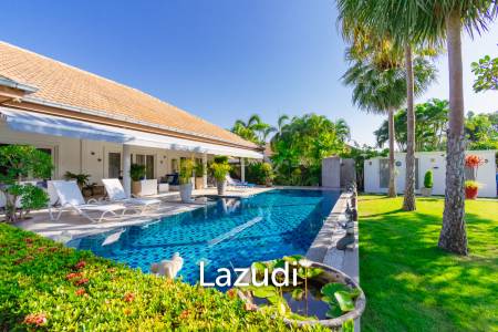 Large Designer 3 bed pool Villa
