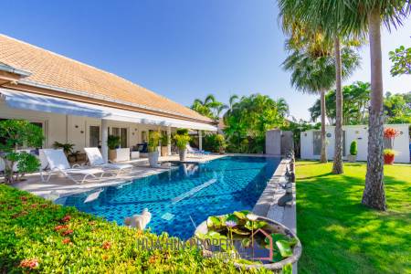 Large Designer 3 bed pool Villa