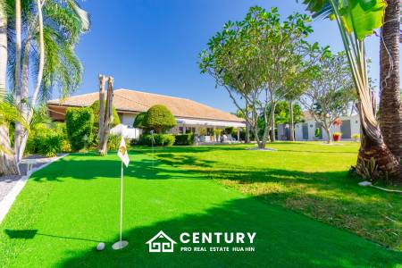 940 ตร.ม 3 เตียง 5 อาบน้ำ วิลล่า For ขาย