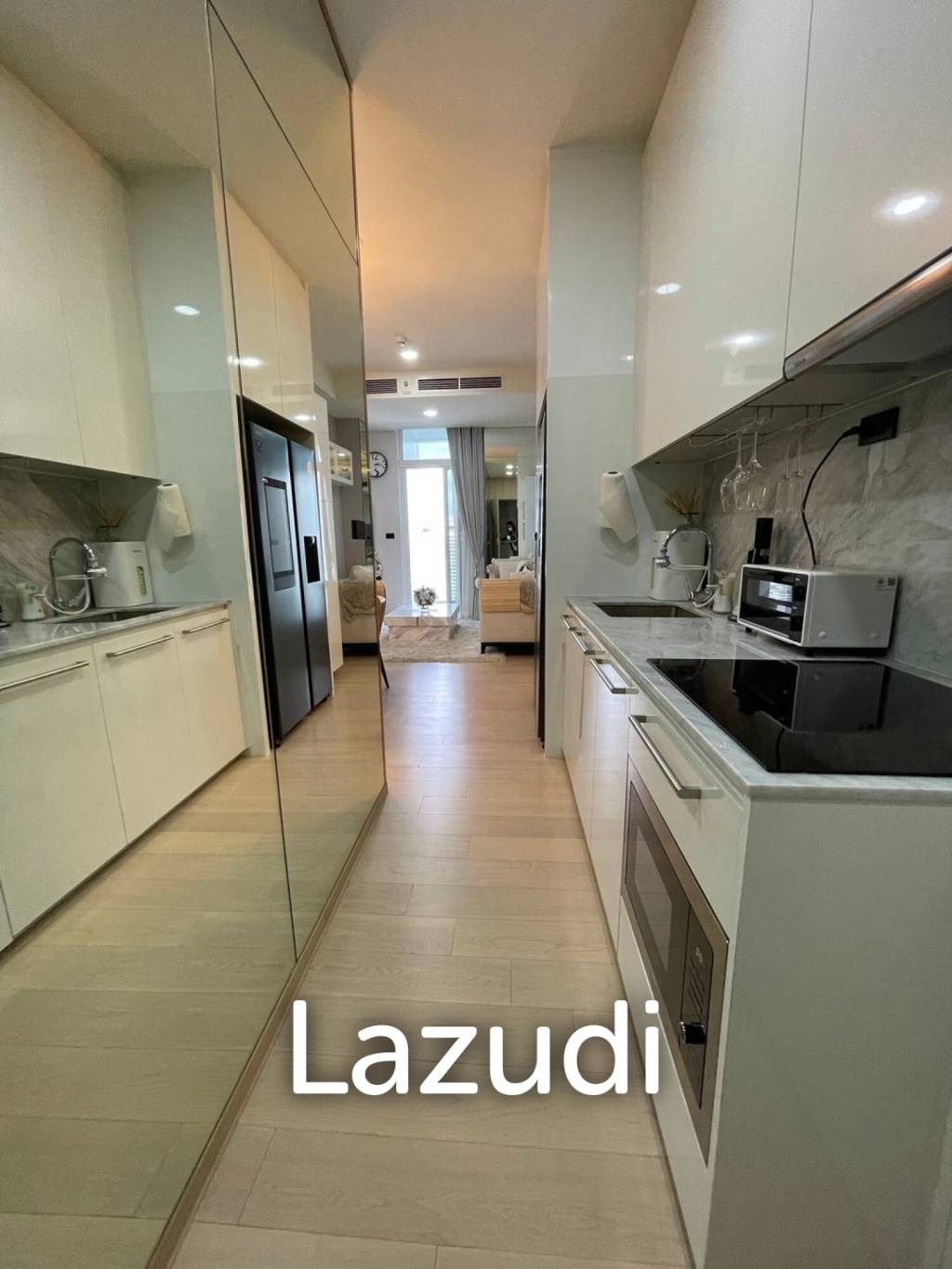 Siamese Exclusive Sukhumvit 42: 3-Bedroom Condo, Fully Furnished, Phra Khanong, Bangkok