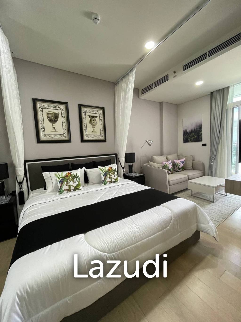Siamese Exclusive Sukhumvit 42: 3-Bedroom Condo, Fully Furnished, Phra Khanong, Bangkok