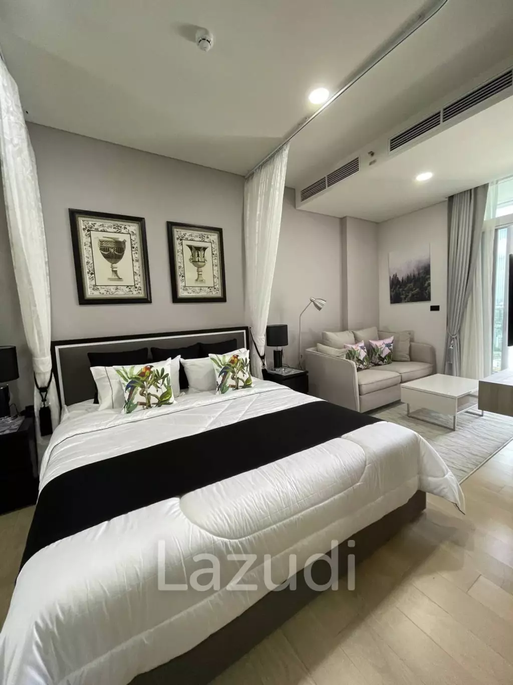 Siamese Exclusive Sukhumvit 42: 3-Bedroom Condo, Fully Furnished, Phra Khanong, Bangkok
