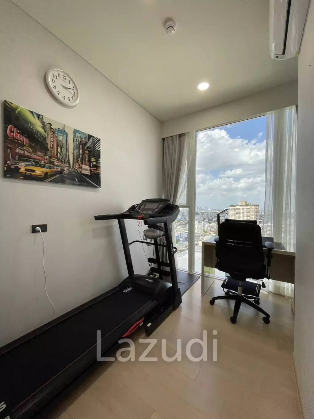 Siamese Exclusive Sukhumvit 42: 3-Bedroom Condo, Fully Furnished, Phra Khanong, Bangkok