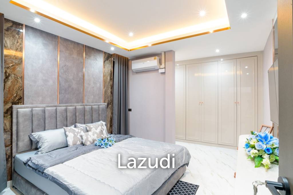 4 Bedrooms 3 Bathrooms 320 SQ.M. Central Park 2 Village