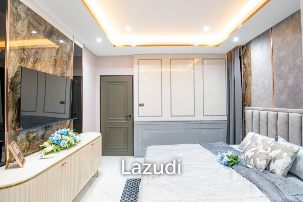 4 Bedrooms 3 Bathrooms 320 SQ.M. Central Park 2 Village