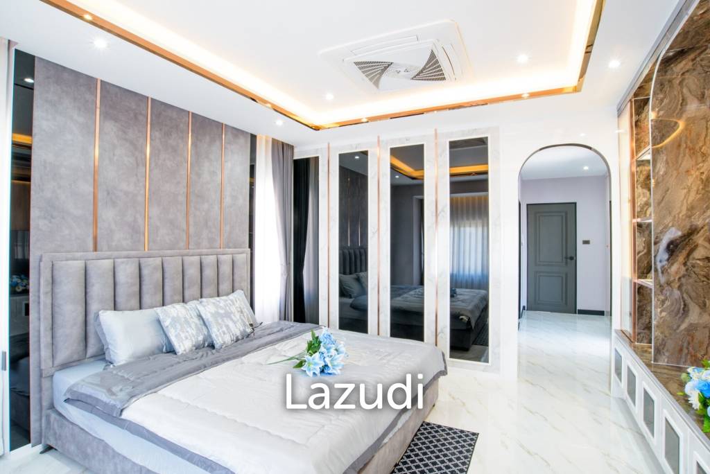 4 Bedrooms 3 Bathrooms 320 SQ.M. Central Park 2 Village