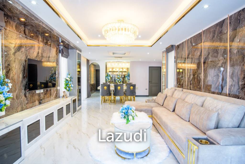 4 Bedrooms 3 Bathrooms 320 SQ.M. Central Park 2 Village