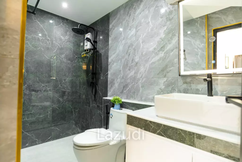 4 Bedrooms 3 Bathrooms 320 SQ.M. Central Park 2 Village