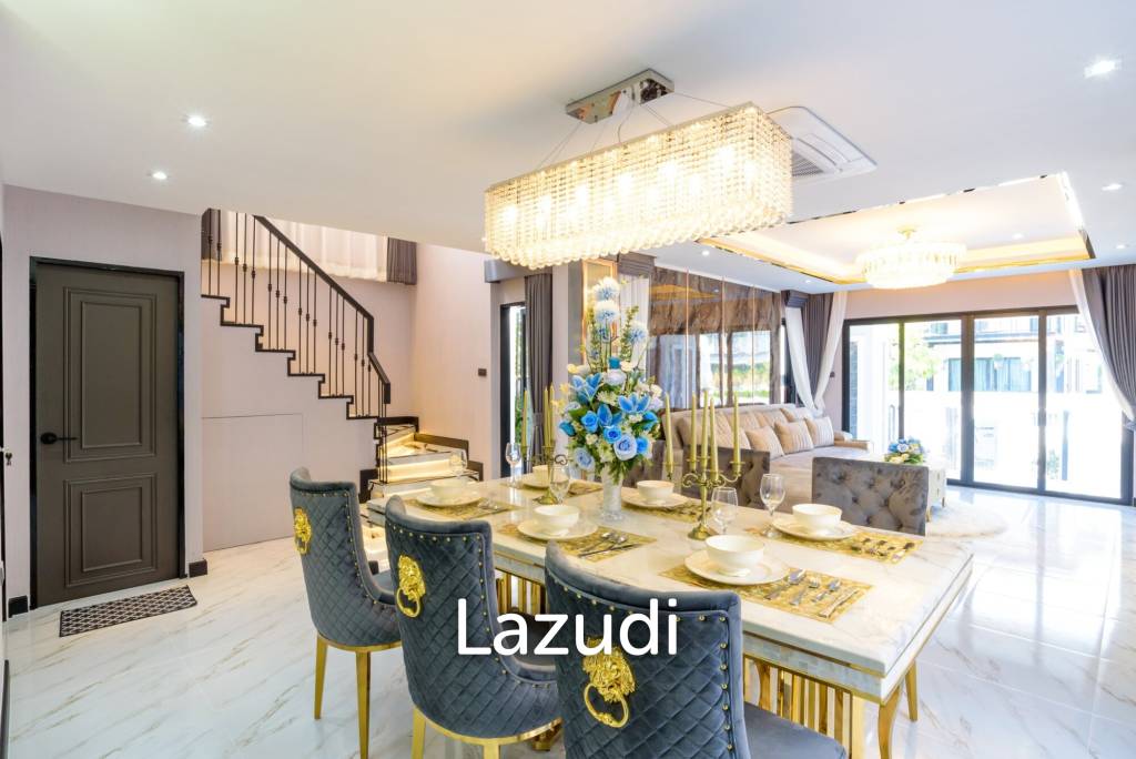4 Bedrooms 3 Bathrooms 320 SQ.M. Central Park 2 Village