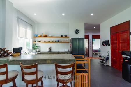 BAAN EVELINA : ELEGANT 3 BED POOL VILLA PRIME CENTRAL LOCATION