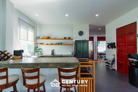 484 ตร.ม 3 เตียง 2 อาบน้ำ วิลล่า For ขาย