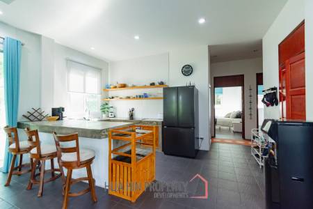 BAAN EVELINA : ELEGANT 3 BED POOL VILLA PRIME CENTRAL LOCATION