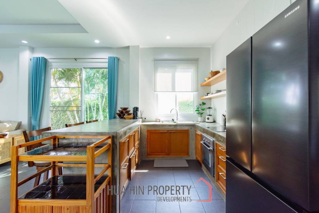 BAAN EVELINA : ELEGANT 3 BED POOL VILLA PRIME CENTRAL LOCATION