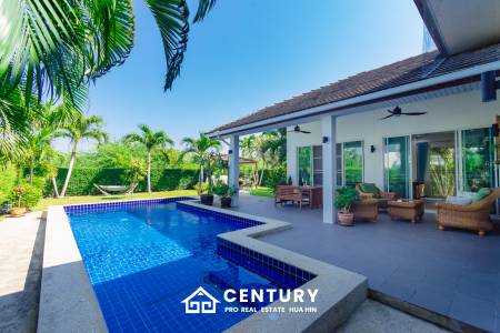 484 ตร.ม 3 เตียง 2 อาบน้ำ วิลล่า For ขาย