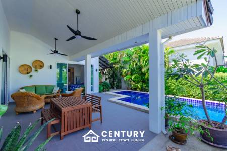 484 ตร.ม 3 เตียง 2 อาบน้ำ วิลล่า For ขาย