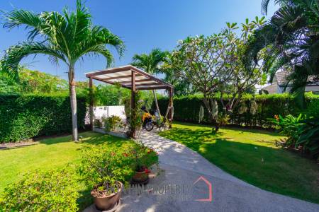 BAAN EVELINA : ELEGANT 3 BED POOL VILLA PRIME CENTRAL LOCATION